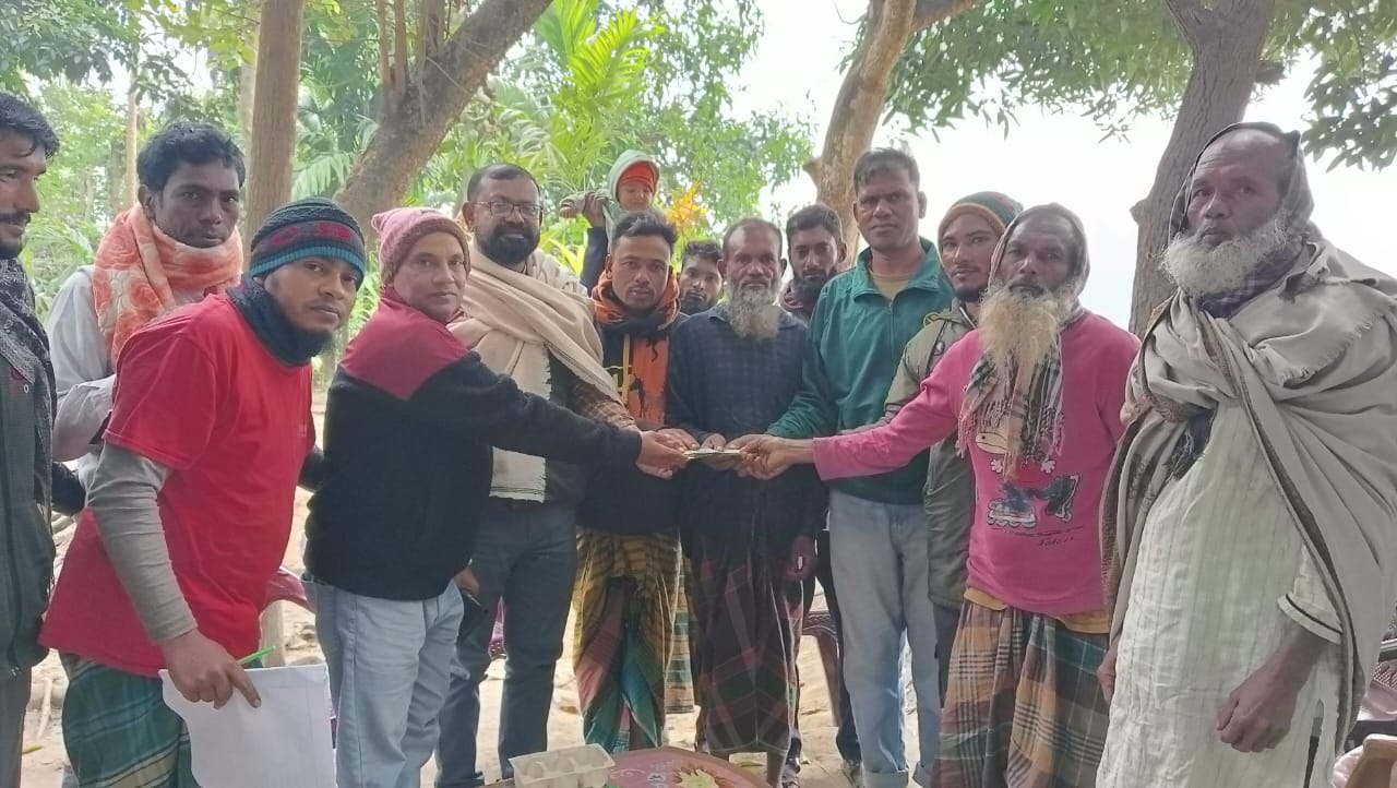 গাইবান্ধা খোলাহাটী ইউনিয়নের আদর্শ পাড়া গণ কবরস্থানের জন্য আরও ৪ শতক জমি বায়না