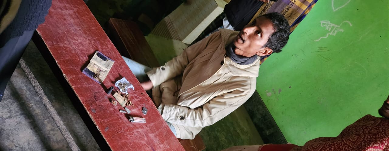 উলিপুরে মাদক সহ যুবক আটক প্রশাসনের সাড়া না পাওয়ায় ছেড়ে দেয়ার অভিযোগ