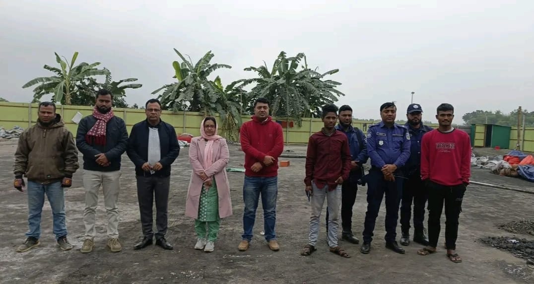 ময়মনসিংহ পরিবেশ অধিদপ্তর ও উপজেলা প্রশাসন কর্তৃক অবৈধ সিসা কারখানার বিরুদ্ধে অভিযান 
