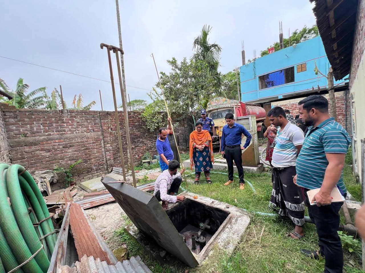 ময়মনসিংহে পেট্রোল ও ডিজেল অবৈধ মজুদ করার অপরাধে ২ লক্ষ টাকা অর্থদণ্ড আদায় 