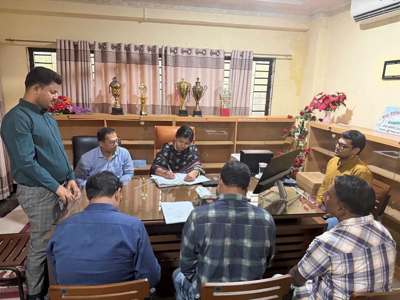 কাহালু পৌরসভার প্রশাসকের দায়িত্ব গ্রহণ করলেন ইউএনও মোছাঃ মলিহা খানম