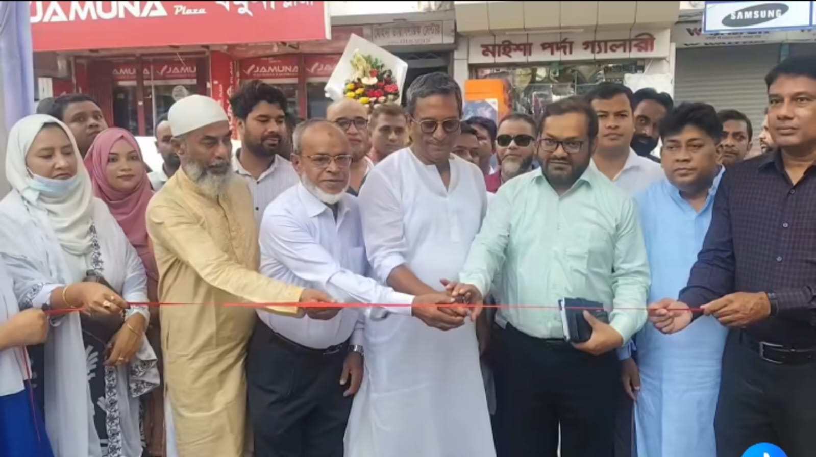 বৃক্ষরোপণে সাজাই দেশ, সবার আগে বাংলাদেশ’ স্লোগানে চাঁদপুরে বৃক্ষরোপণ অভিযান ও বৃক্ষমেলার উদ্বোধন