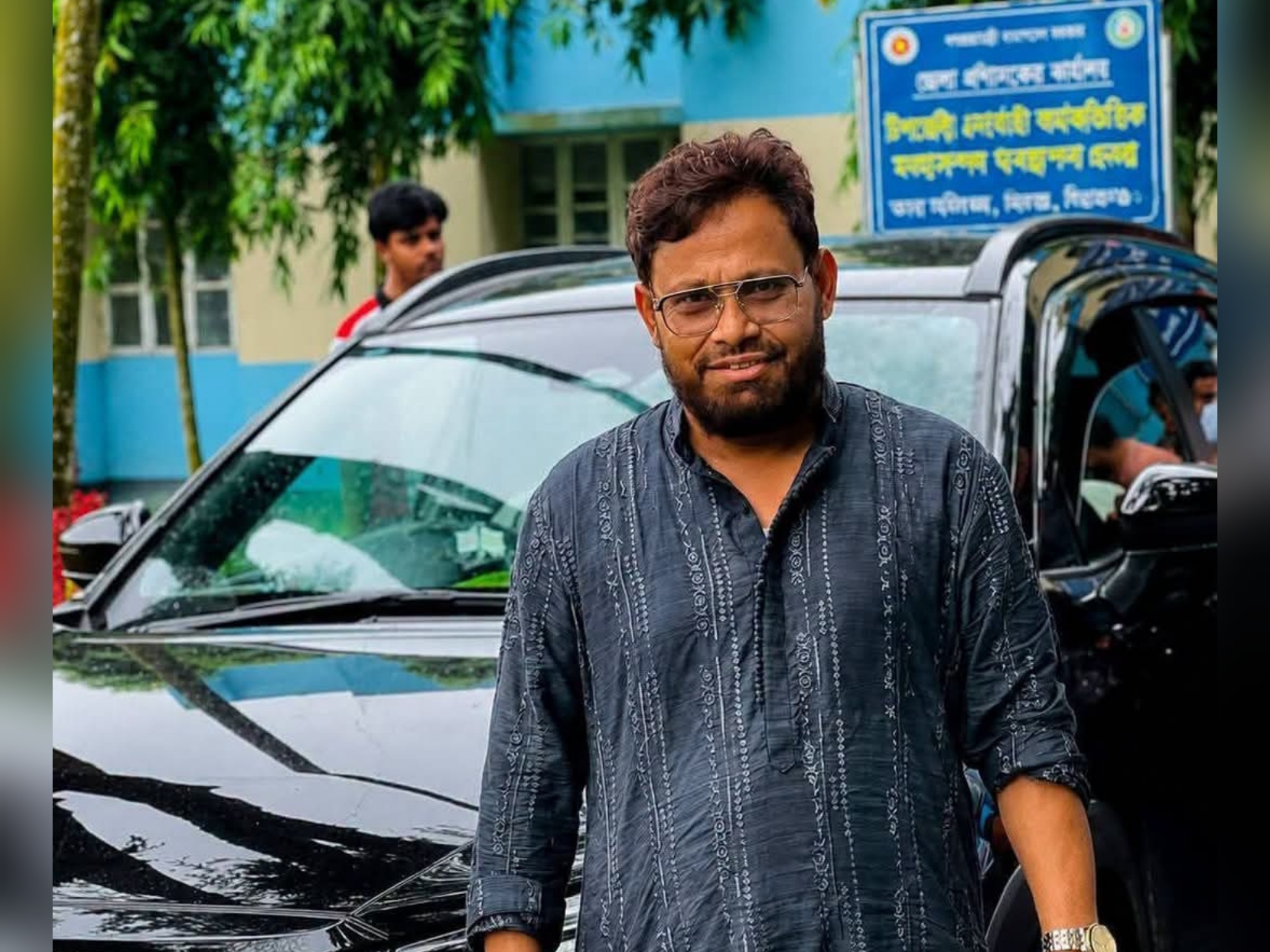 এমপি আয়নুল হকের ওপর হামলা, গাড়ি ভাঙচুর: ‘সরকারদলীয় এমপি হয়েও নিরাপদ নই’