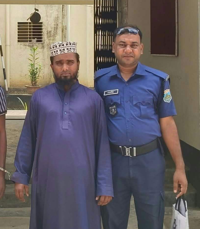সাপাহারে মাদ্রাসাছাত্রীকে যৌন নিপীড়নের চেষ্টার অভিযোগ, মোহাম্মদ আলী গ্রেপ্তার